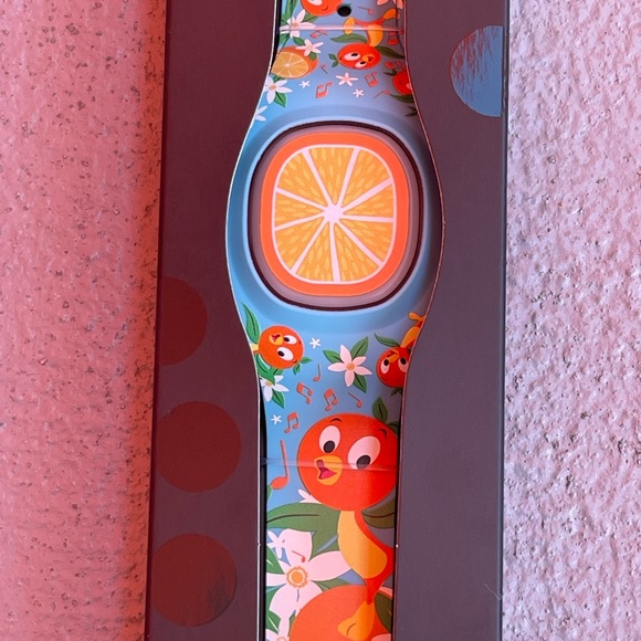 ❌SOLD❌ NEW DISNEY MAGICBAND +  MagicBand PLUS Orange Bird - Picture 2 of 11